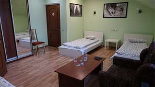 Гостиница Ной Домодедово Домодедово трехместный стандарт-1